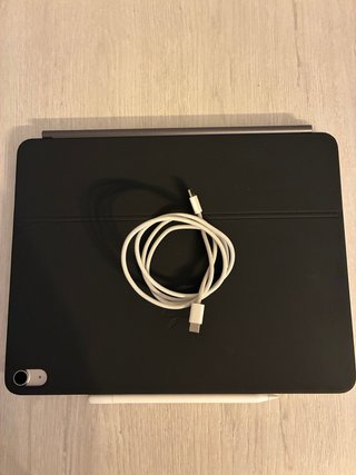 Apple iPad Air 12.9 Argento-Nero