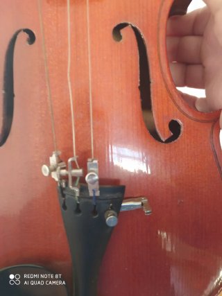 Violín con arco