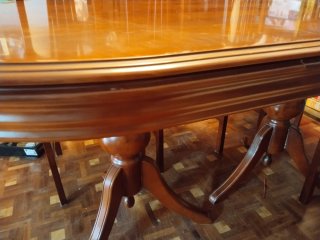 Mesa de comedor de madera extensible con 6 sillas