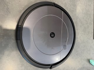 Robot Aspirador y Fregasuelos iRobot Roomba Combo