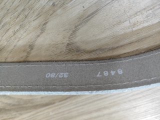 Cinturón piel lazo blanco roto