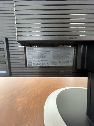 Monitor LG Flatron L194WT 19 Plata