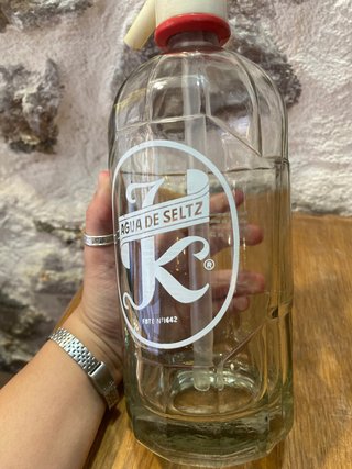 Sifón antiguo K Agua de Seltz