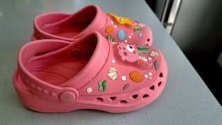 Sandalias niña rosas talla 25