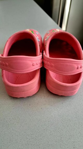 Sandalias niña rosas talla 25