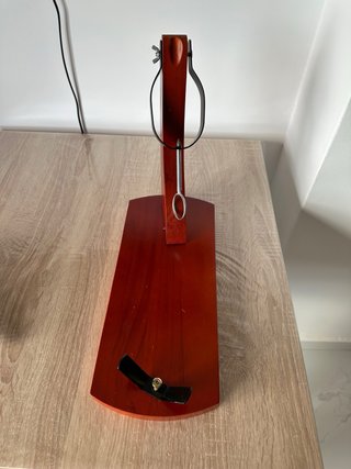 Jamonero de madera y metal