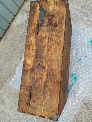Maleta de madera antigua
