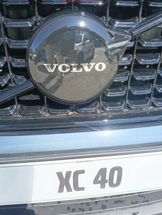 Volvo XC40 2026