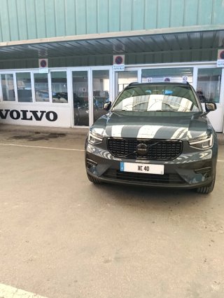 Volvo XC40 2026