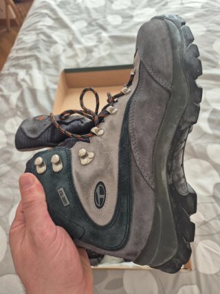 Botas de montaña Tuckland verdes