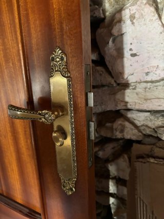 8 Puertas madera maciza 4 cristales
