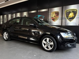 Volkswagen Jetta 1.6 TDI 105cv Advance Bluemotion Tech