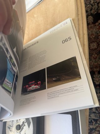 Pack Gran Turismo 4 Ed. Limitada + GT5 Láminas
