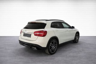 Mercedes-Benz GLA 2016