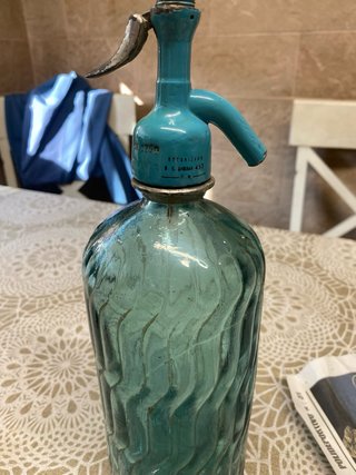 Botella sifón antigua azul