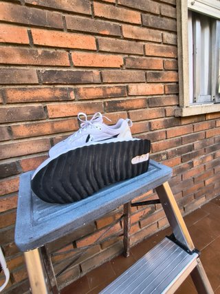 Nike Air Max Dawn Blancas y Negras