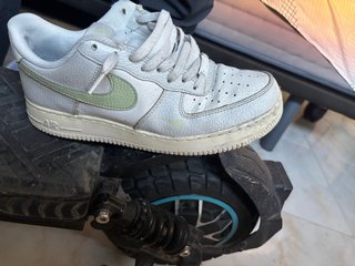 Nike Air Force 1 Verde y Blanco