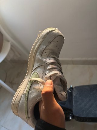 Nike Air Force 1 Verde y Blanco