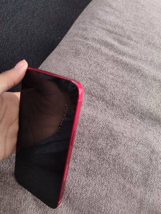 iPhone 13 128GB Rojo 81% Batería