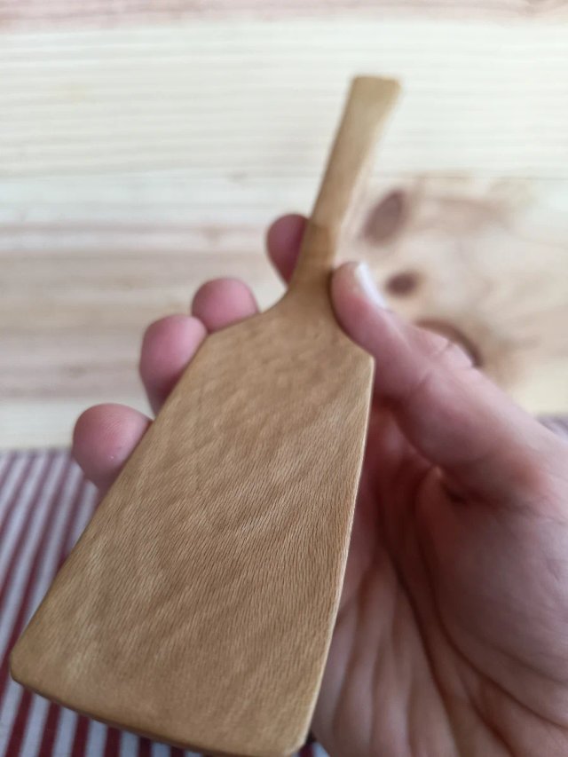 Paleta de la IRA en plátano de sombra
