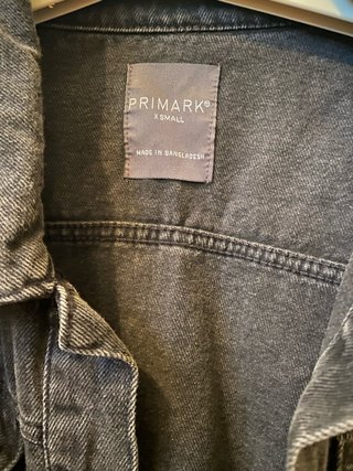 Chaqueta vaquera negra Primark Talla S