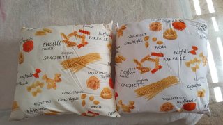 2 Cojines Decorativos Pasta