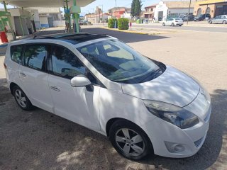 Renault Grand Scenic 2010