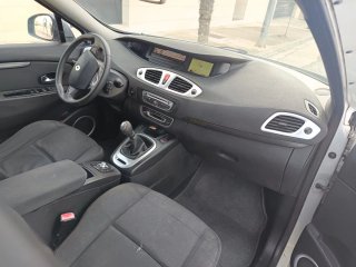 Renault Grand Scenic 2010