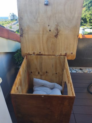 Caseta para perro de madera