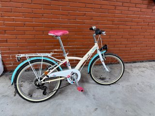 Bicicleta niña 6-8 años