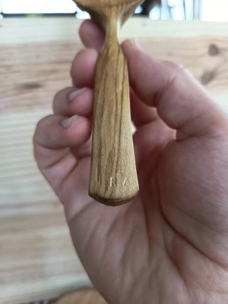 Cuchara de mesa en aligustre