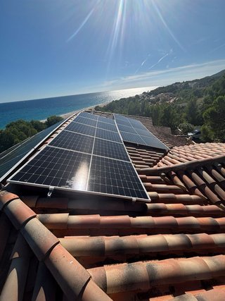 Ofrezco servicio como instalador de placas solares