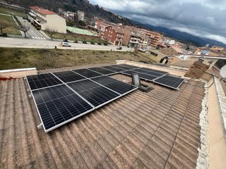 Ofrezco servicio como instalador de placas solares