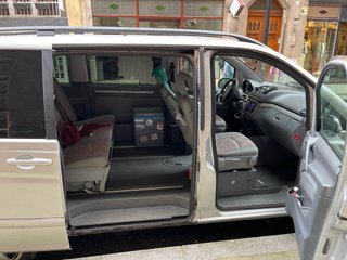 Mercedes-Benz Viano 2004