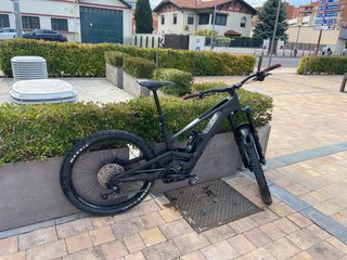 Canyon torque:on CF 8 Ebike