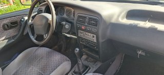 Nissan Primera 1996