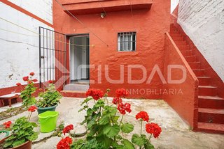 Casa adosada en venta en Coria del Río