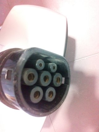 Cargador Tesla WALL CONNECTOR  ELÉCTRICO  Y HíBRID