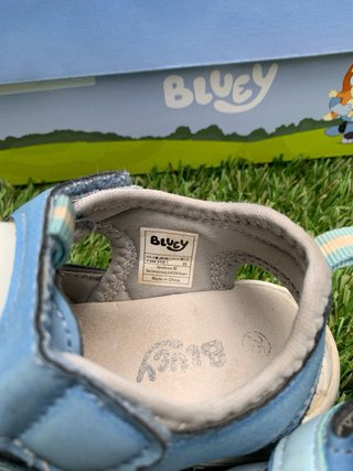 Sandalias Bluey Talla 25