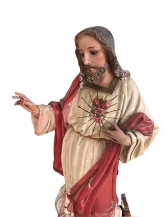 Estatua del Sagrado Corazón de Jesús