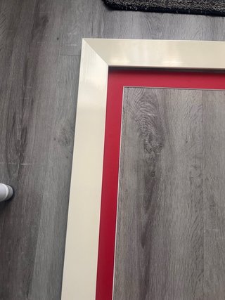 Marco de fotos blanco y rojo
