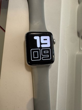 Apple Watch Series 3 Silver Aluminium