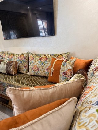 Salón Marroquí Beige y Multicolor