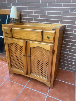 Mueble de baño y espejo