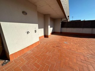Dúplex en alquiler en Sant Ildefons en Cornellà de Llobregat