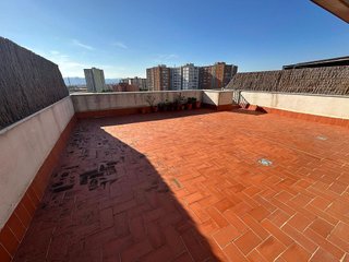 Dúplex en alquiler en Sant Ildefons en Cornellà de Llobregat