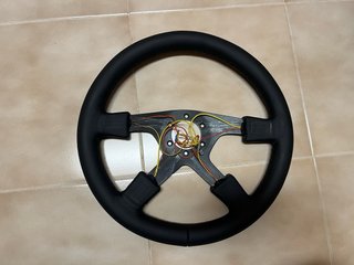 Volante Momo AMG M38 Negro