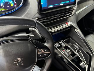 Peugeot 3008 1.6 PureTech Hybrid 225 Allure (2023)