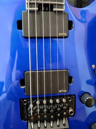 Guitarra Jackson Pro plus azul
