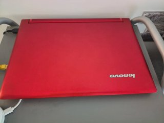 Portátil Lenovo pantalla táctil